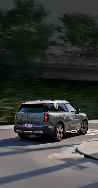 TAMAMEN ELEKTRİKLİ MINI COUNTRYMAN.